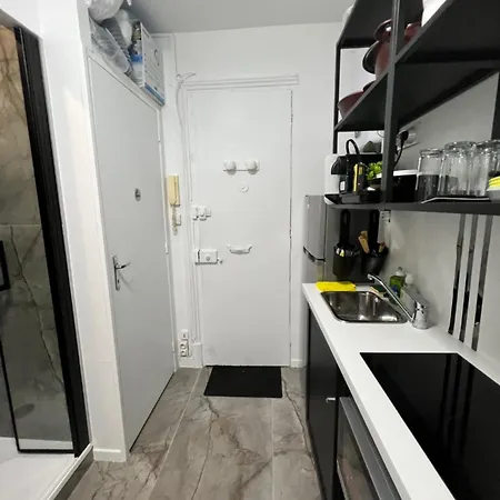 Bastille Bercy Gare De Lyon Climatisee 9m2 Ideal 1 Pers ,max 2 Pers * Paříž