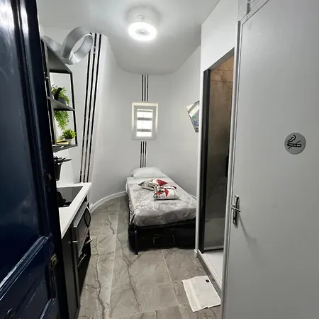 Apartment Bastille Bercy Gare De Lyon Climatisee 9m2 Ideal 1 Pers ,max 2 Pers Paris