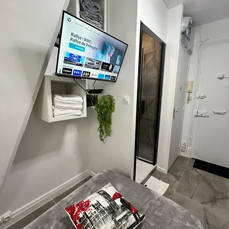 Bastille Bercy Gare De Lyon Climatisee 9m2 Ideal 1 Pers ,max 2 Pers *