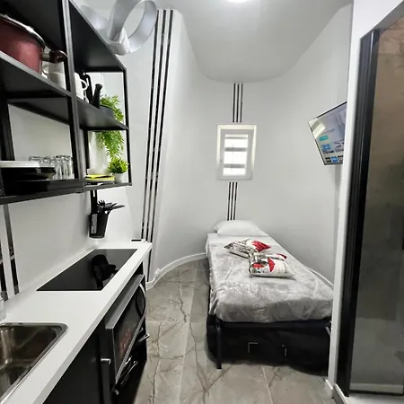 Apartment Bastille Bercy Gare De Lyon Climatisee 9m2 Ideal 1 Pers ,max 2 Pers